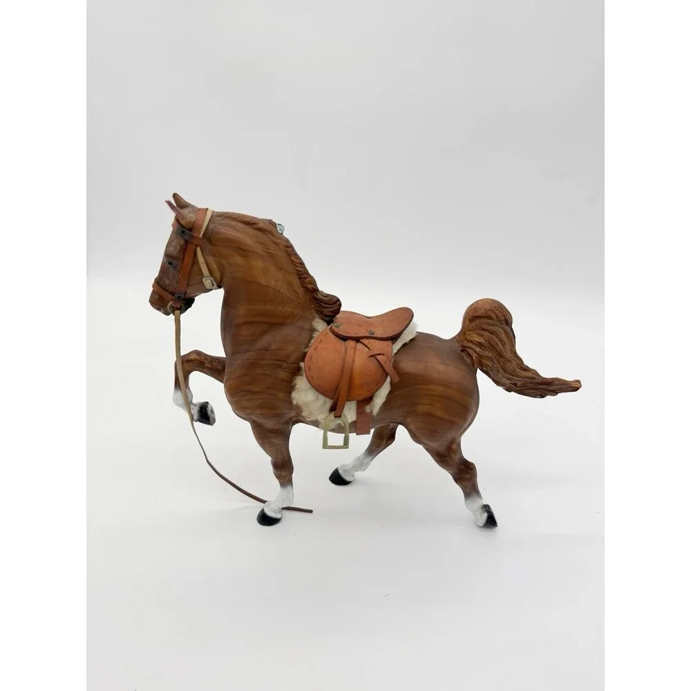 Breyer Five Gaiter Woodgrain w/Saddle & Bridle accessories 1964 Rare USA Horse